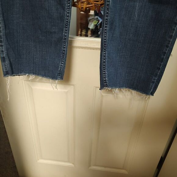Lane Bryant Distressed Straight Leg Jeans Size Women's 22 - Picture 3 of 4